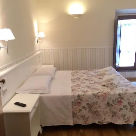 Relais Campanile Adelaide * Florencia